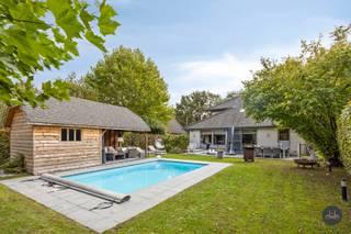 Voor meer info van deze woning of een gratis waardebepaling van je eigen woning: 016 199 340 of jordi.broes@homixx.be.Voor een volledige fotoreeks en...