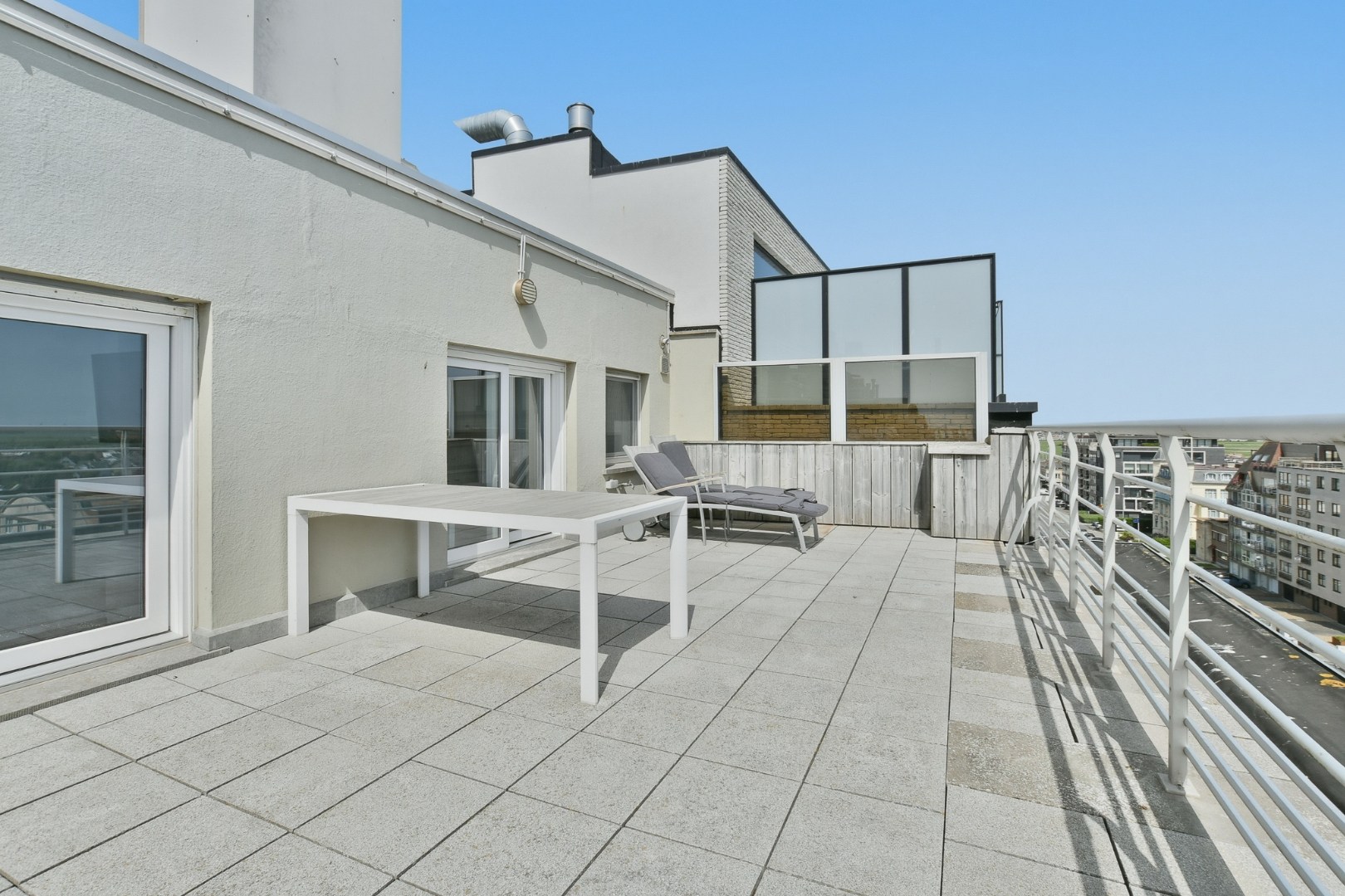 Uniek dakappartement met zonnige ligging en indrukwekkende vergezichten te Wenduine! - foto 5
