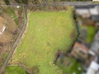 Bent u op zoek naar een ruime bouwgrond op een boogscheut van Kortrijk? Bekijk dan zeker dit aanbod in Gullegem. Dit perceel is ideaal gelegen...