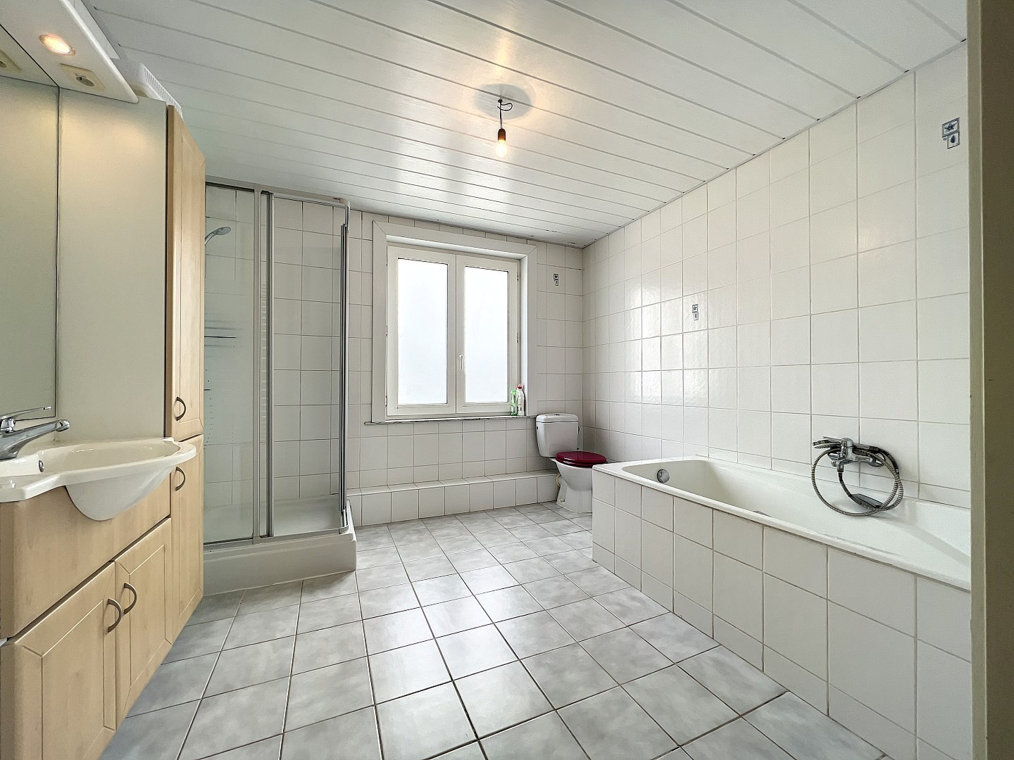Centraal gelegen appartement met garage - foto 4