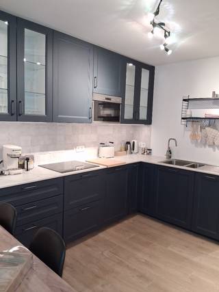 Pal in het centrum van Blankenberge vinden we deze prachtige nieuwbouw duplex.  Het appartement bevindt zich op slechts 100m van het strand.  Op...