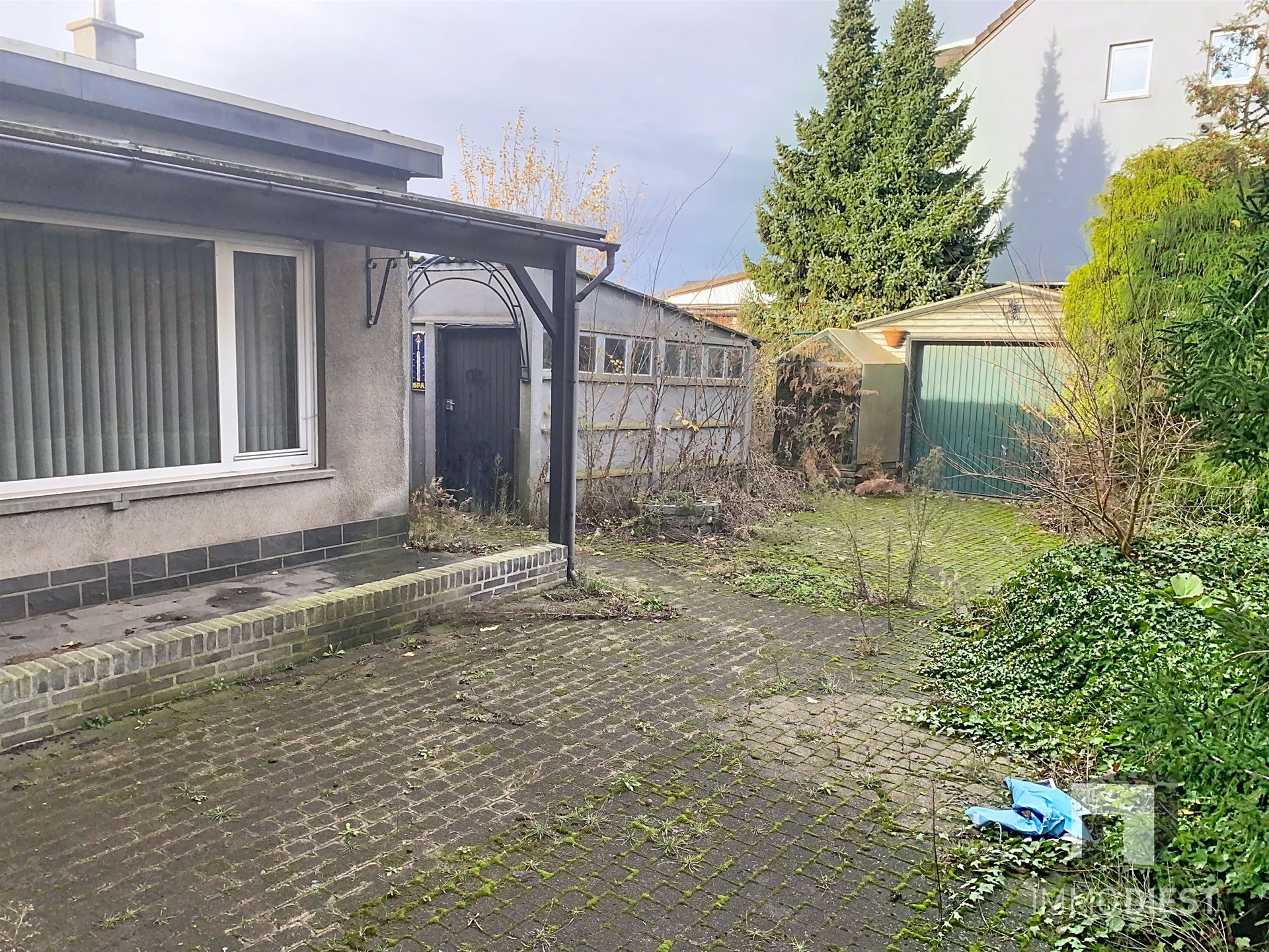 Woning te renoveren met mogelijkheden - foto 5