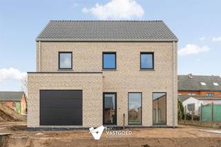 Volledig afgewerkte en energiezuinige nieuwbouwwoning op perceel van 4are84ca te Schaffen. Foto's van huidige toestand dewelke in de komende periode...