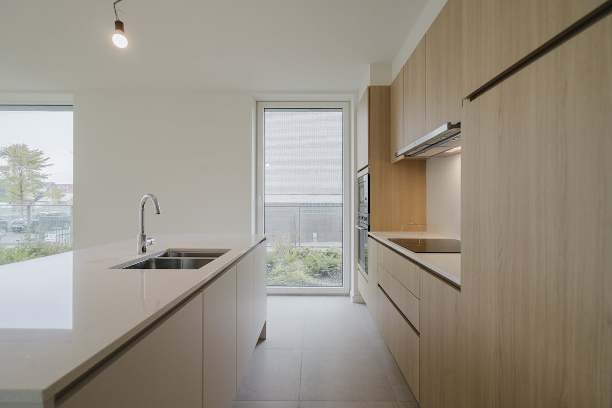 3-bedroom apartment for sale on the waterfront in Harelbeke - photo 1