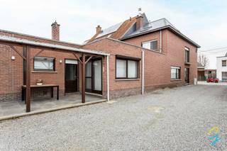 House for sale in Lede