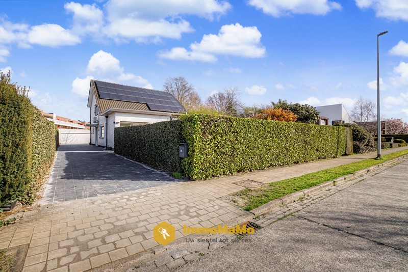 VRIJSTAANDE WONING MET 4 SLAAPKAMERS TE KOOP IN WACHTEBEKE (LOCHRISTI) - foto 4