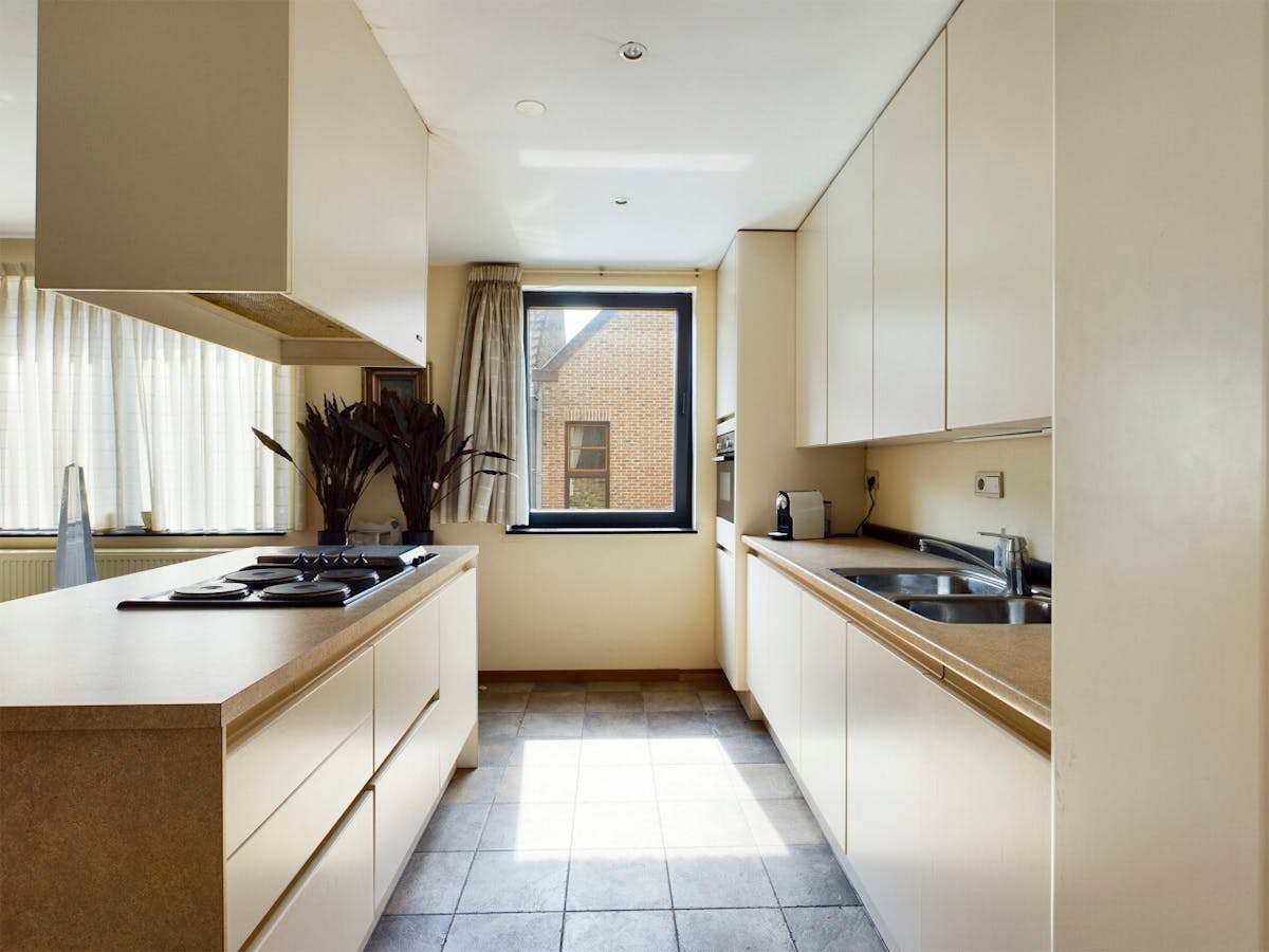 Leuk appartement in centrum Maaseik te koop - foto 3