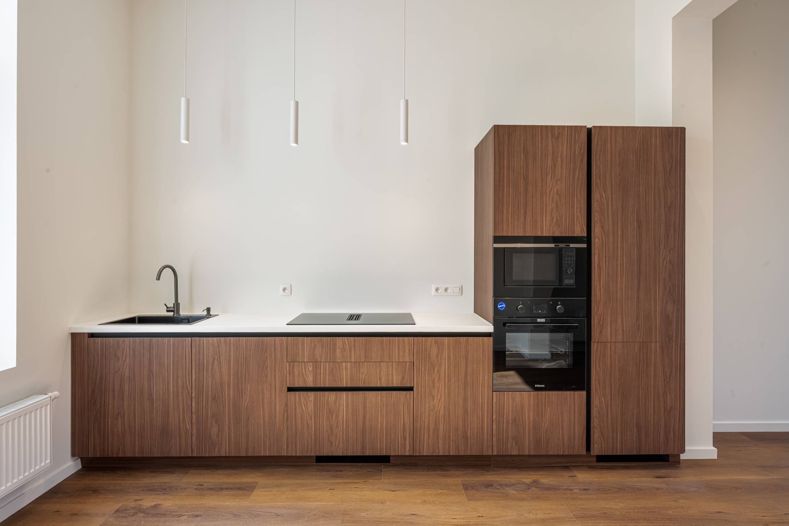 Excl. gerenoveerde herenwoning (3 entiteiten) aan het water - foto 5
