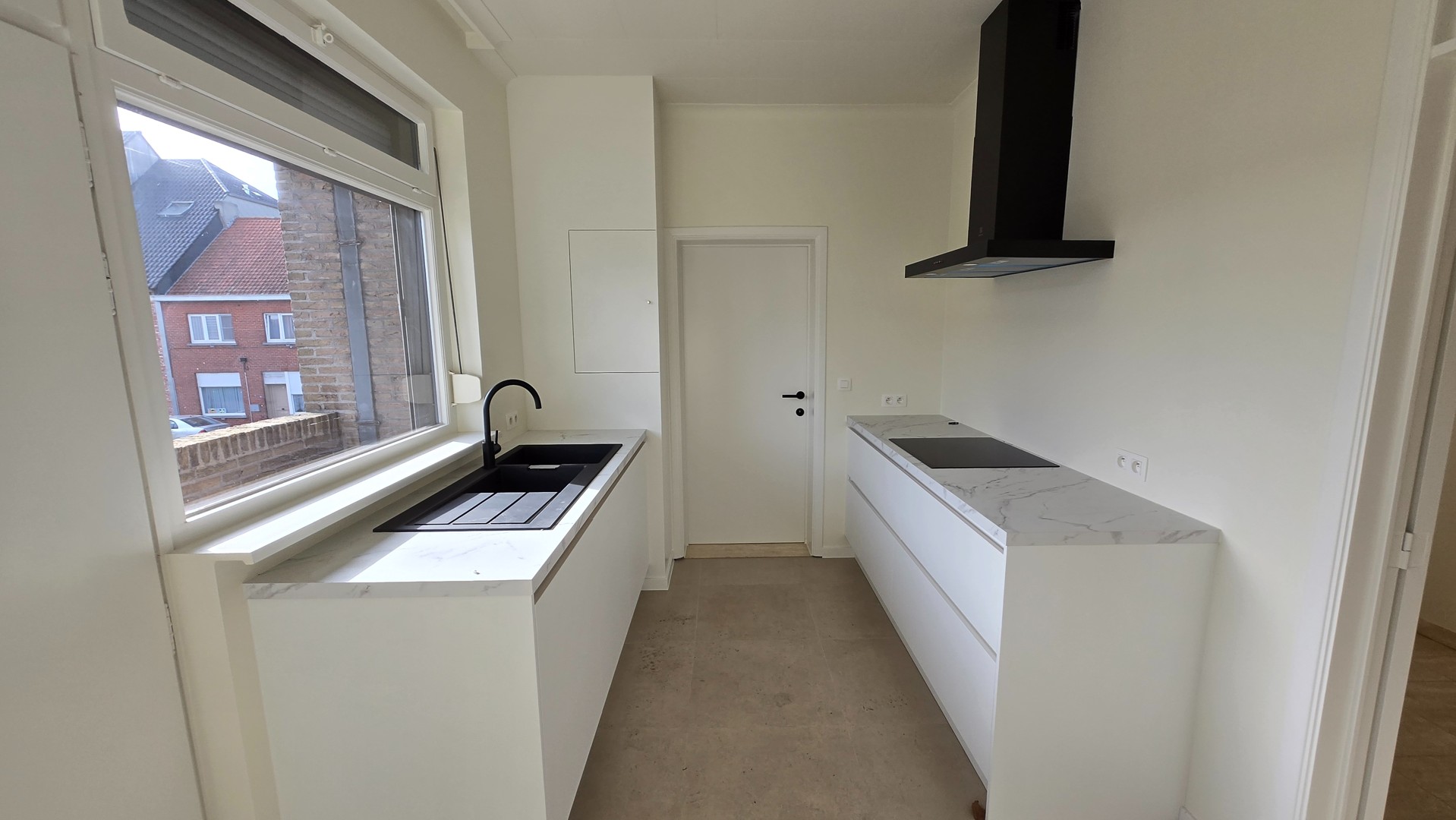 Lichtrijk hoekappartement met 3 slaapkamers - foto 4