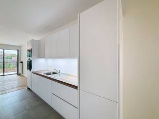 Te huur: 2-slaapkamerappartement in het nieuwbouwproject 'Jaydon' aan Tour & Taxis.Dit appartement van 100 m² heeft een centrale inkomhal die...
