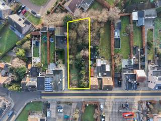 Ruime bouwgrond van 876,80 m² voor een halfopen eengezinswoning in een vlot bereikbare omgeving te Wommelgem.Bijzonderheden:- Bestemd voor één...