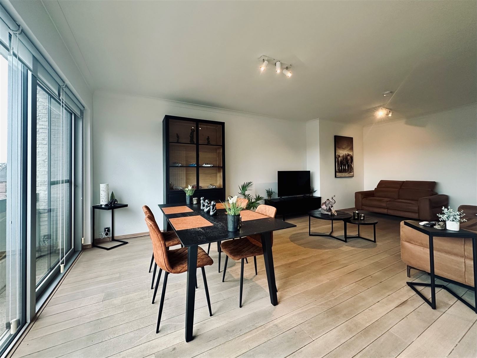 Apartment for sale in Beveren-Kruibeke-Zwijndrecht with 3 bedrooms - photo 4