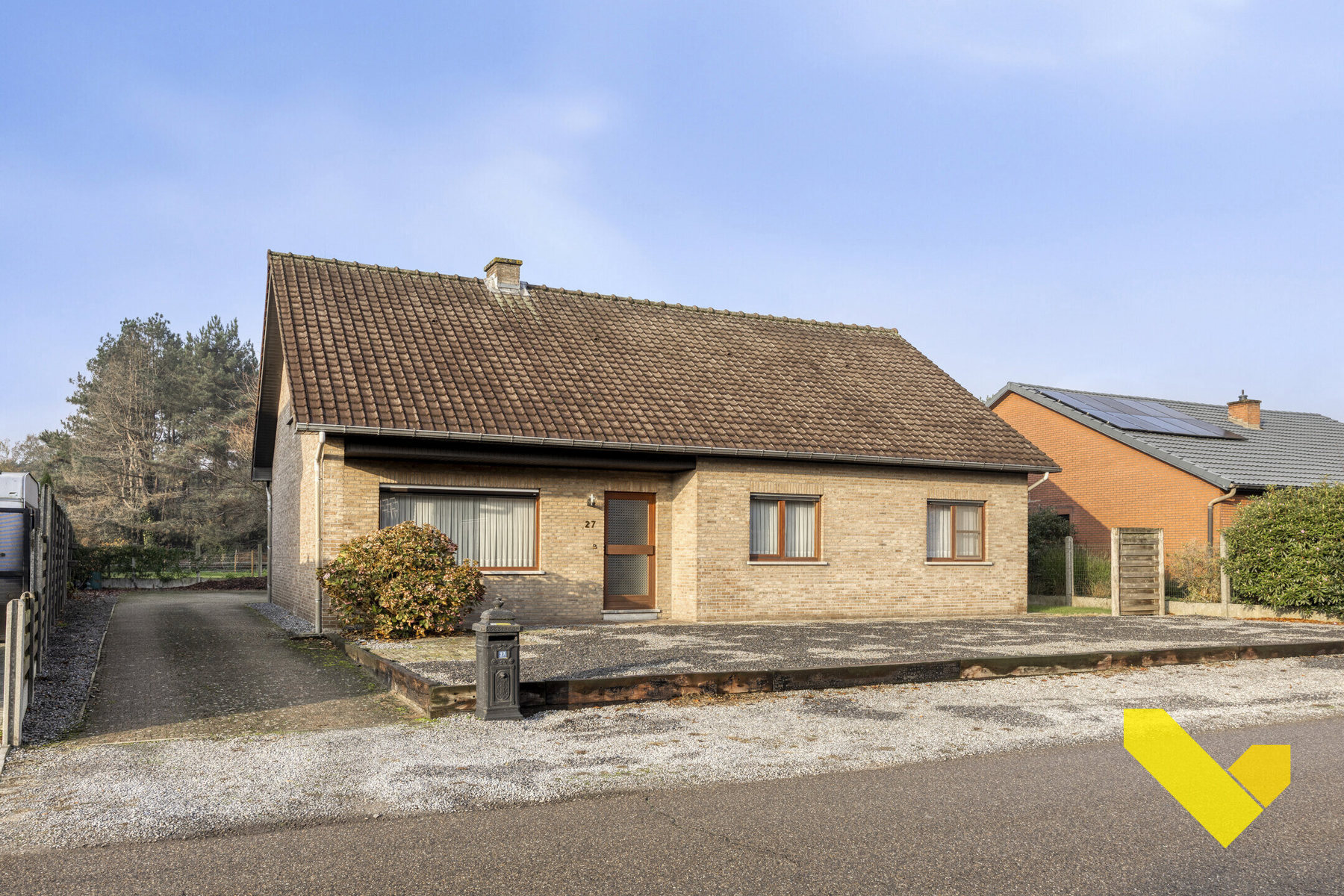 Vrijstaande woning gelegen nabij groene omgeving! - foto 1
