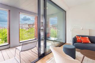 Bright and spacious apartment of approximately 118 m² located on the fourth floor of the “I-LO” residence, at the corner of Napelsstraat...