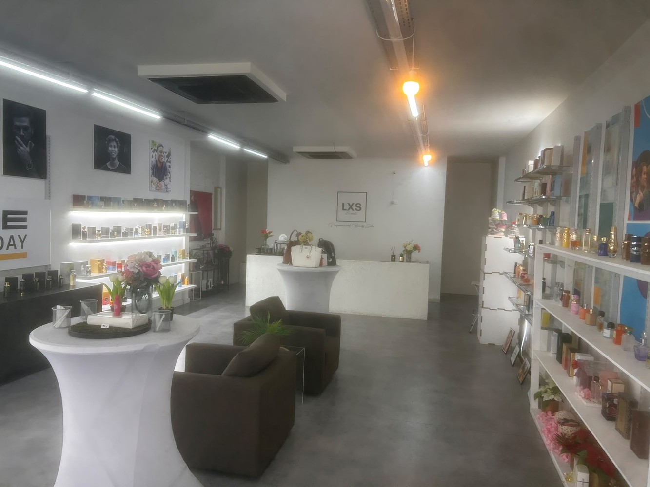 INSTAPKLAAR COMMERCIEEL GELIJKVLOERS OF KANTOOR - foto 5