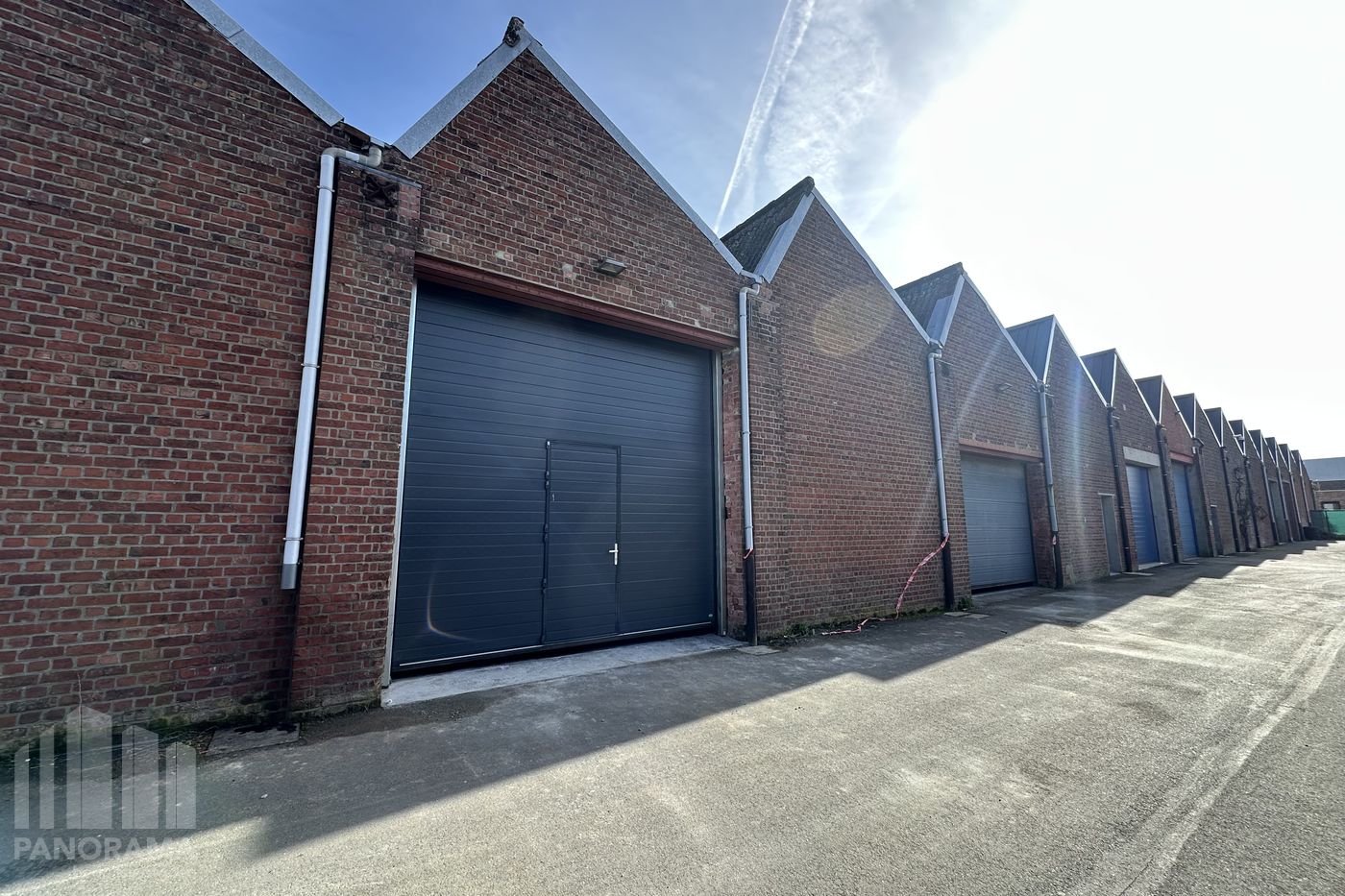 Magazijn te huur - 260 m² in Rumbeke - foto 2