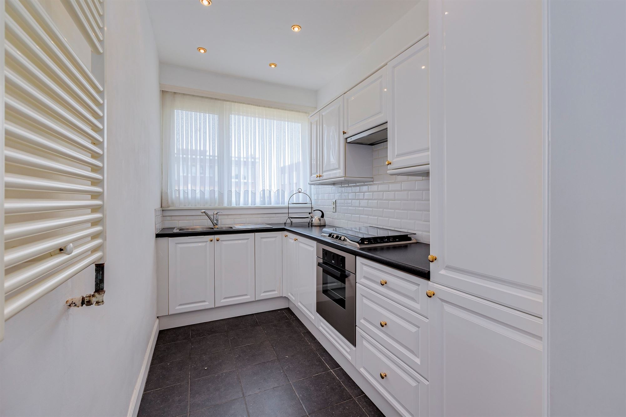 Appartement met 2 slaapkamers vlakbij centrum Wilrijk - foto 5