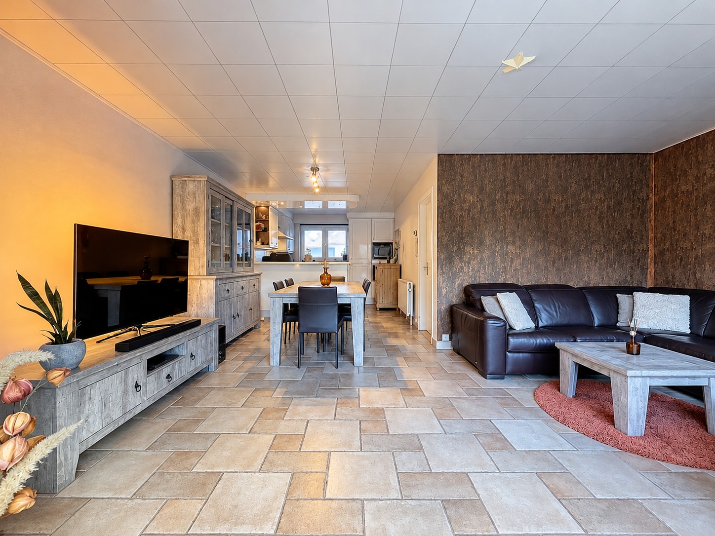 Woning met 3 slaapkamers, ruime garage en bureau op toplocatie in Kontich - foto 4