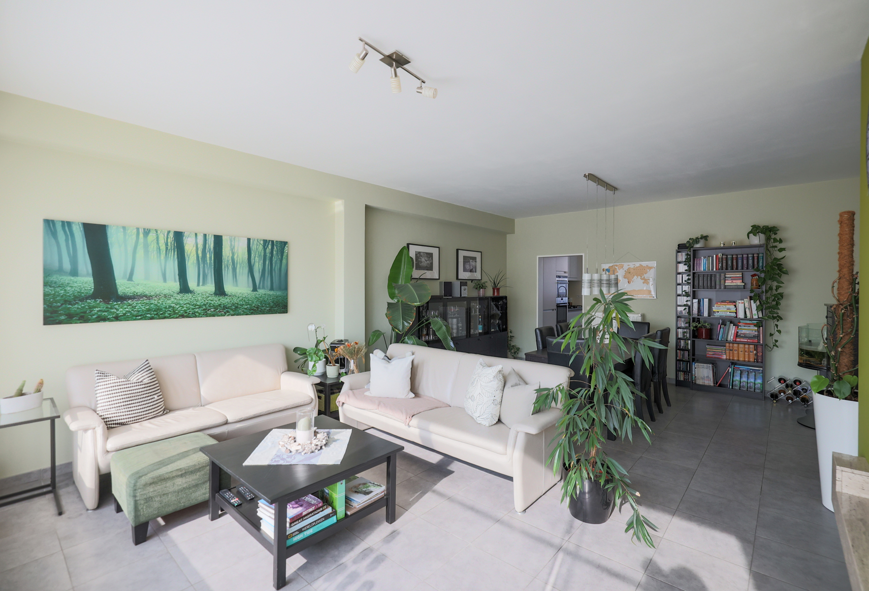 Ruim 3-slaapkamer appartement met terras op toplocatie  - foto 4