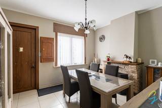 Instapklare rijwoning met tuin, overdekt terras en uitbreidingsmogelijkhedenBent u op zoek naar een gezellige en instapklare woning op een centrale...