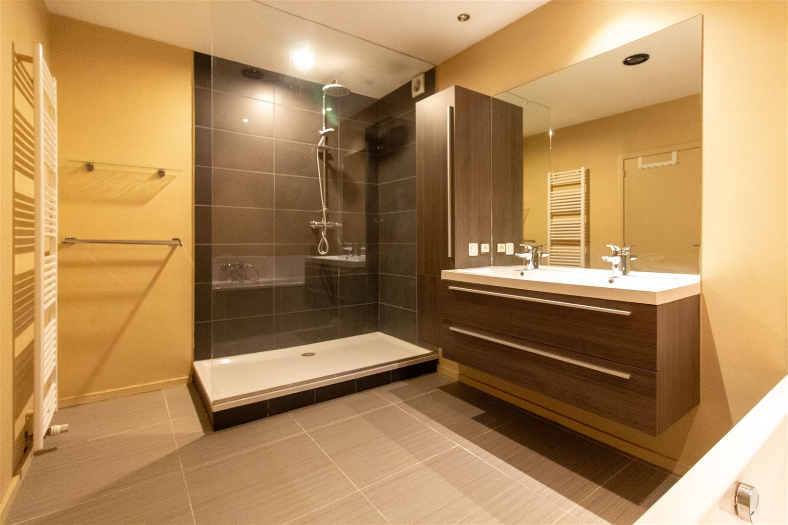 Apartment for sale in Kortrijk with 2 bedrooms - photo 4