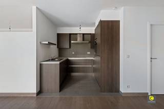 Instapklaar 1-slaapkamerappartement met terras op toplocatieDit verzorgd 1-slaapkamerappartement is gelegen in een goed onderhouden gebouw met lift...