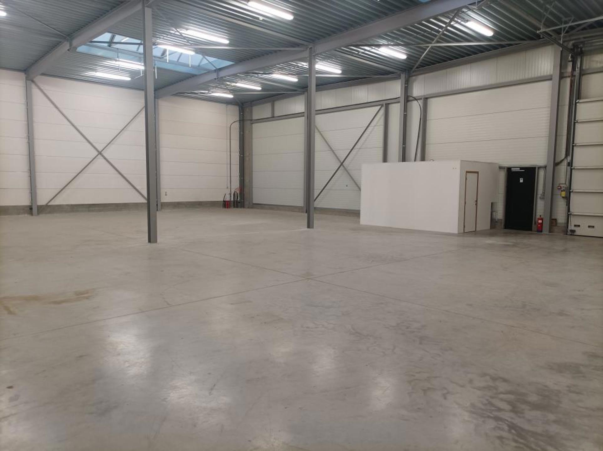 KMO-unit 432 m² te huur – Machelen, Trawoollaan - foto 4
