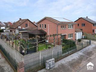 Gezellige en gerenoveerde gezinswoning op een rustige en kindvriendelijke locatie. De woning is gelegen in het gehucht 'Hees' in Bocholt, een...