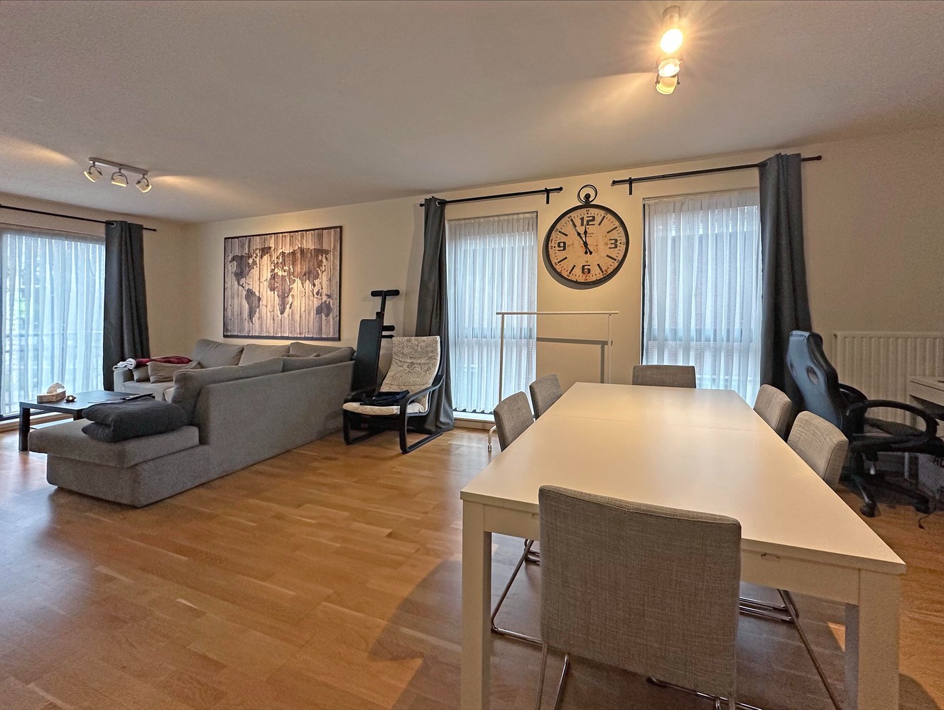 Mooi appartement met twee slaapkamers op centrale locatie te Wommelgem - foto 4