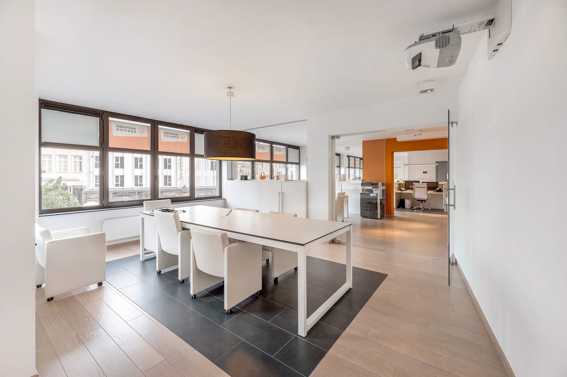 Commercial for rent in Hasselt - photo 4