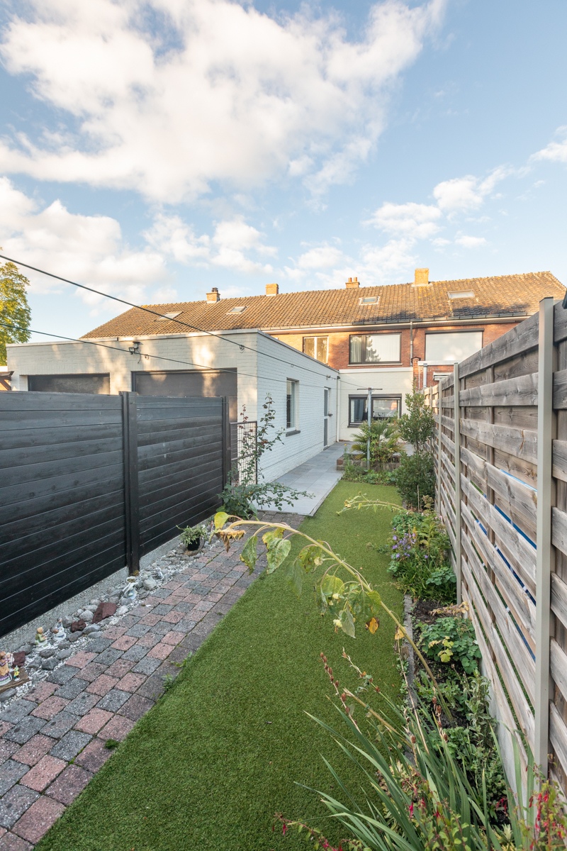 Centraal en toch rustig gelegen woning met tuin, garage en 3 slaapkamers (meer mogelijk); Energielabel D makkelijk haalbaar! - foto 5