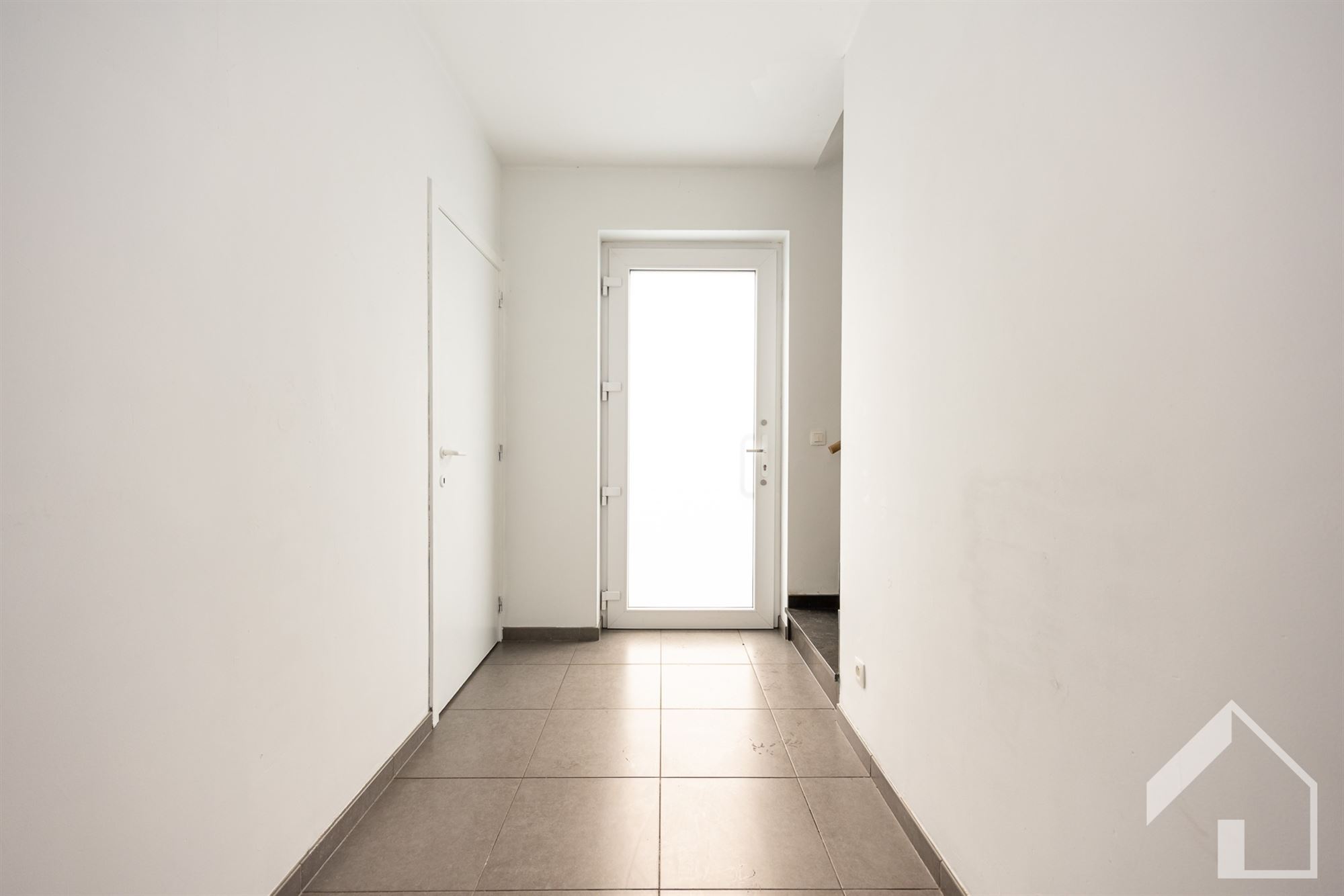 Ruime woning op een rustige locatie! - foto 3
