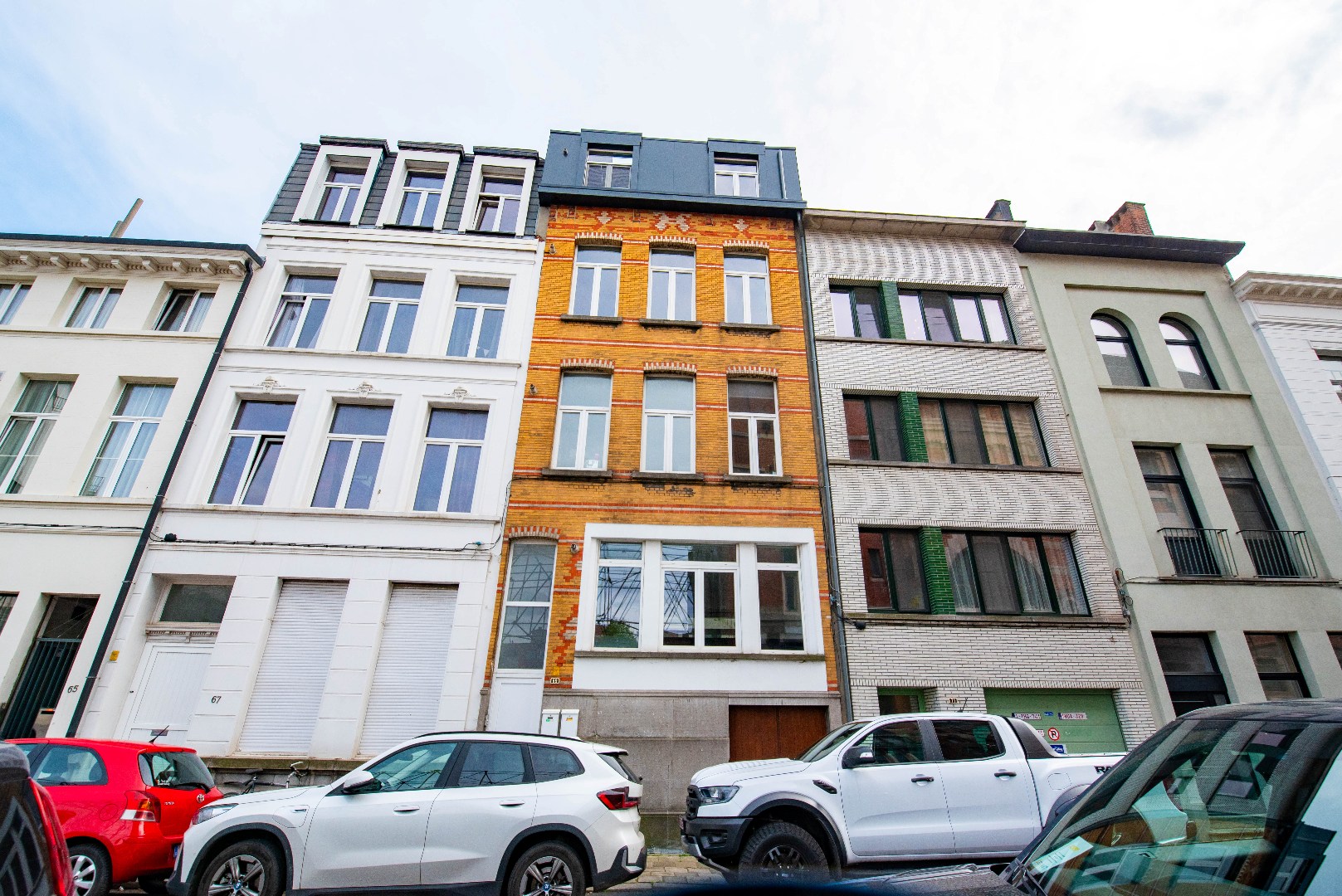 Appartement à vendre à Anvers avec 4 chambres - photo 1