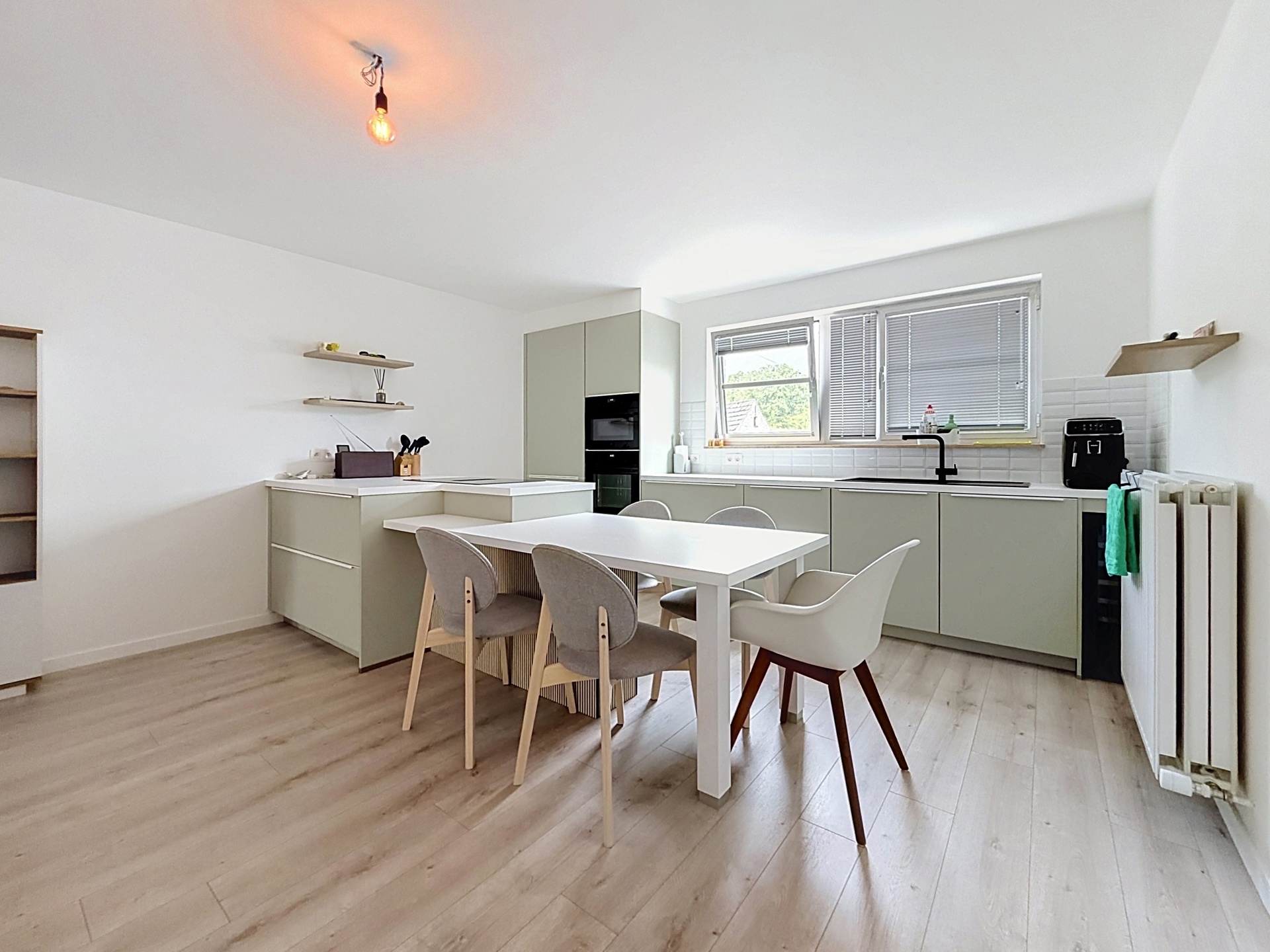 Instapklaar appartement met 3 slaapkamers en terras, EPC B en gratis parking voor de deur — in een rustige, goed gelegen buurt van Overijse. - foto 5