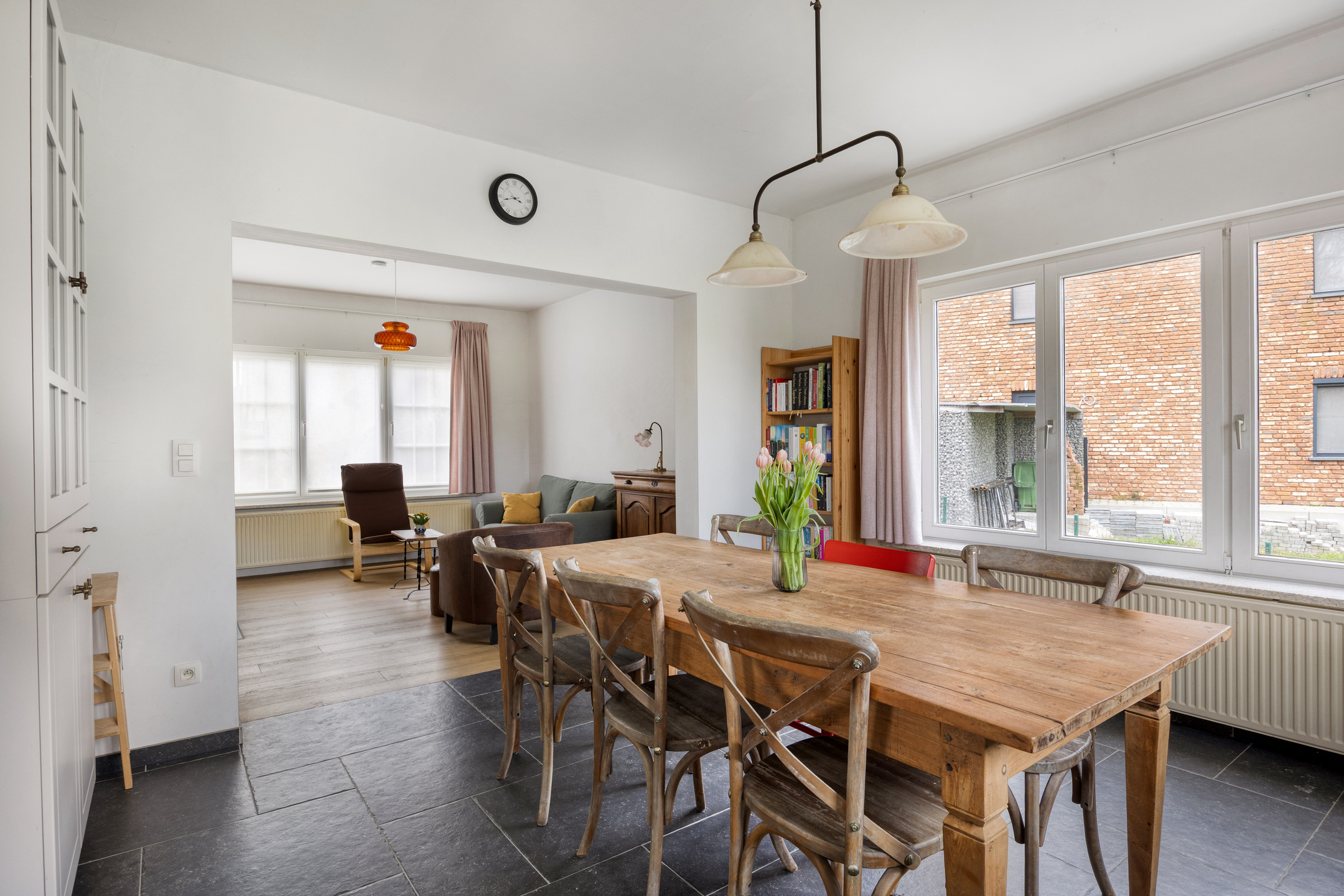 Vrijstaande woning in een rustige straat - foto 5