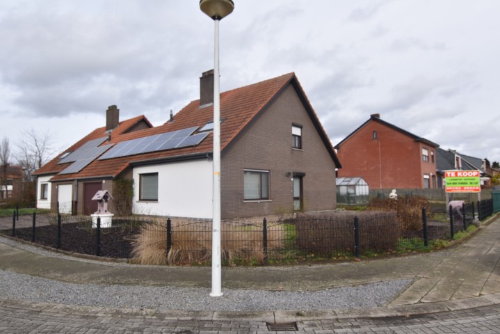 Woning met 4 slpks, gar &amp; tuin - foto 3