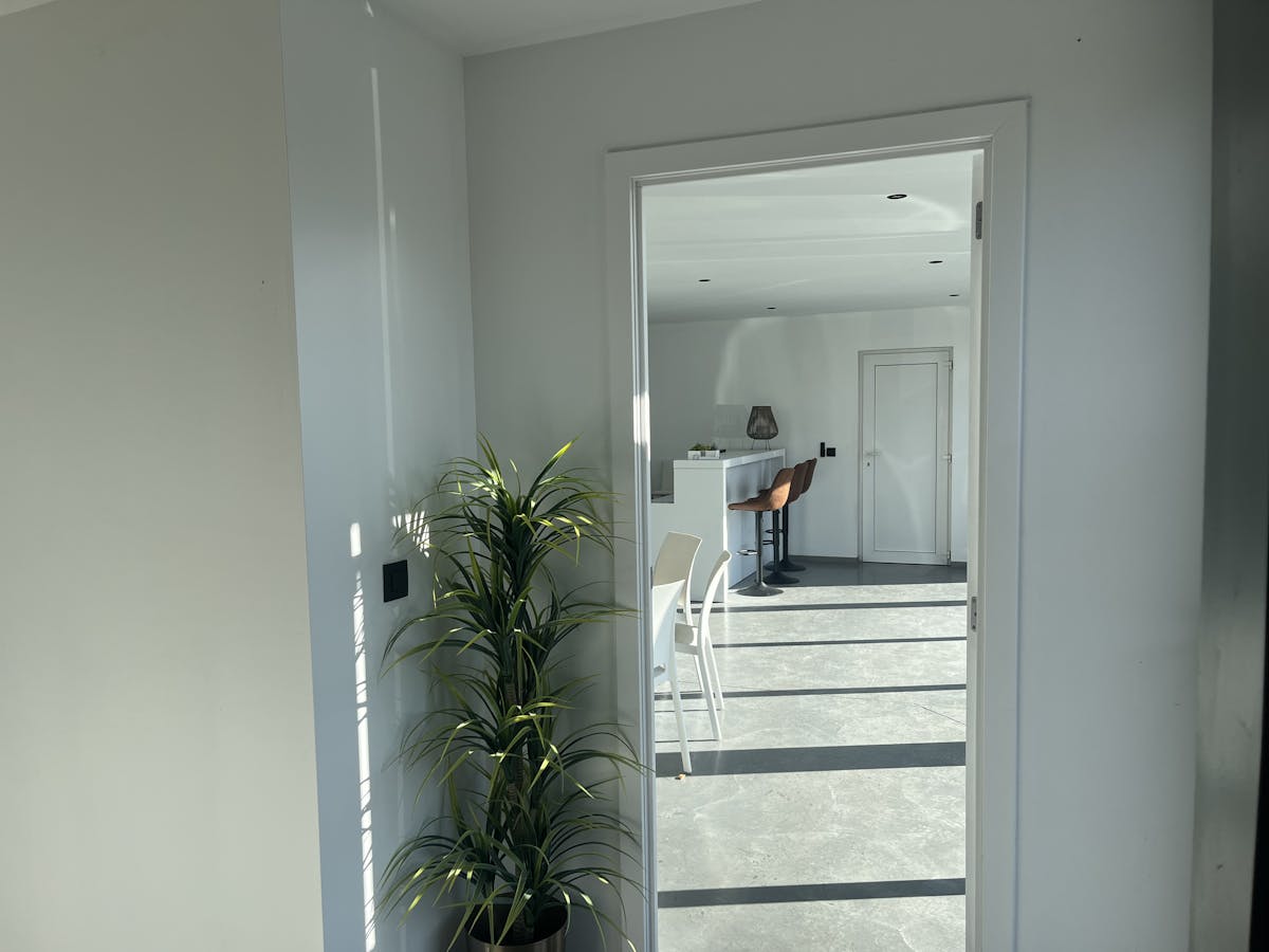 Office building for rent of approx. 100 m² in Lendelede - photo 4