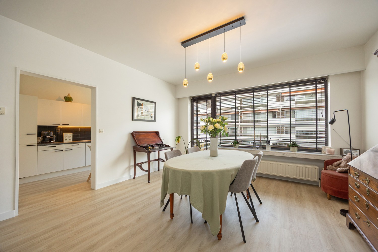 Recent gerenoveerd 2-slaapkamer appartement - foto 1