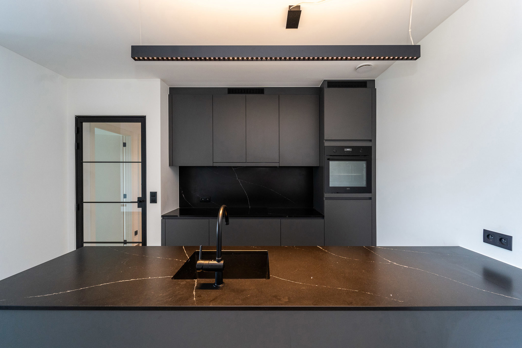 Ruim 2 slaapkamer appartement met droomterras - foto 4