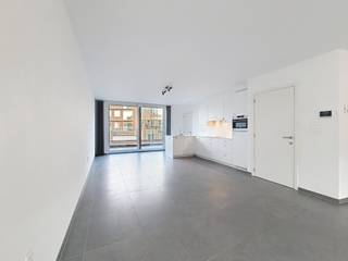 In de Meinestraat 7 te Bree bevindt zich dit uitzonderlijk ruime appartement met aparte inkom en een bewoonbare oppervlakte van 300 m².Het...