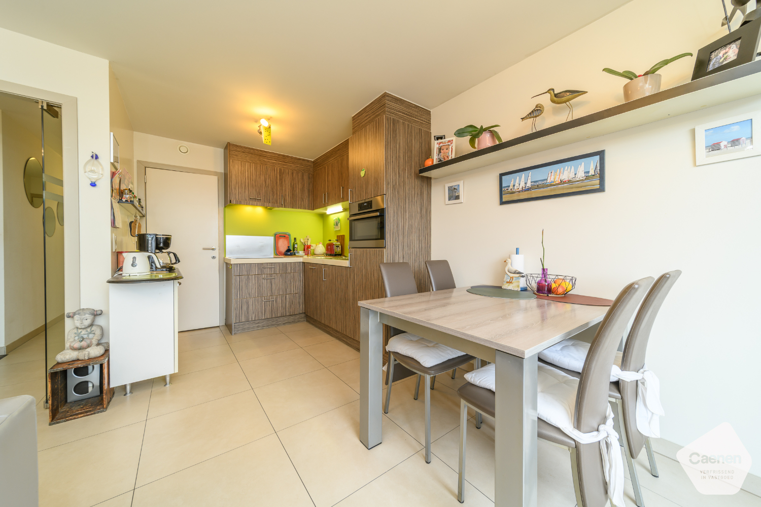 Instapklaar appartement met 2 slaapkamers, 2 terrassen en staanplaats in hartje De Panne - foto 4
