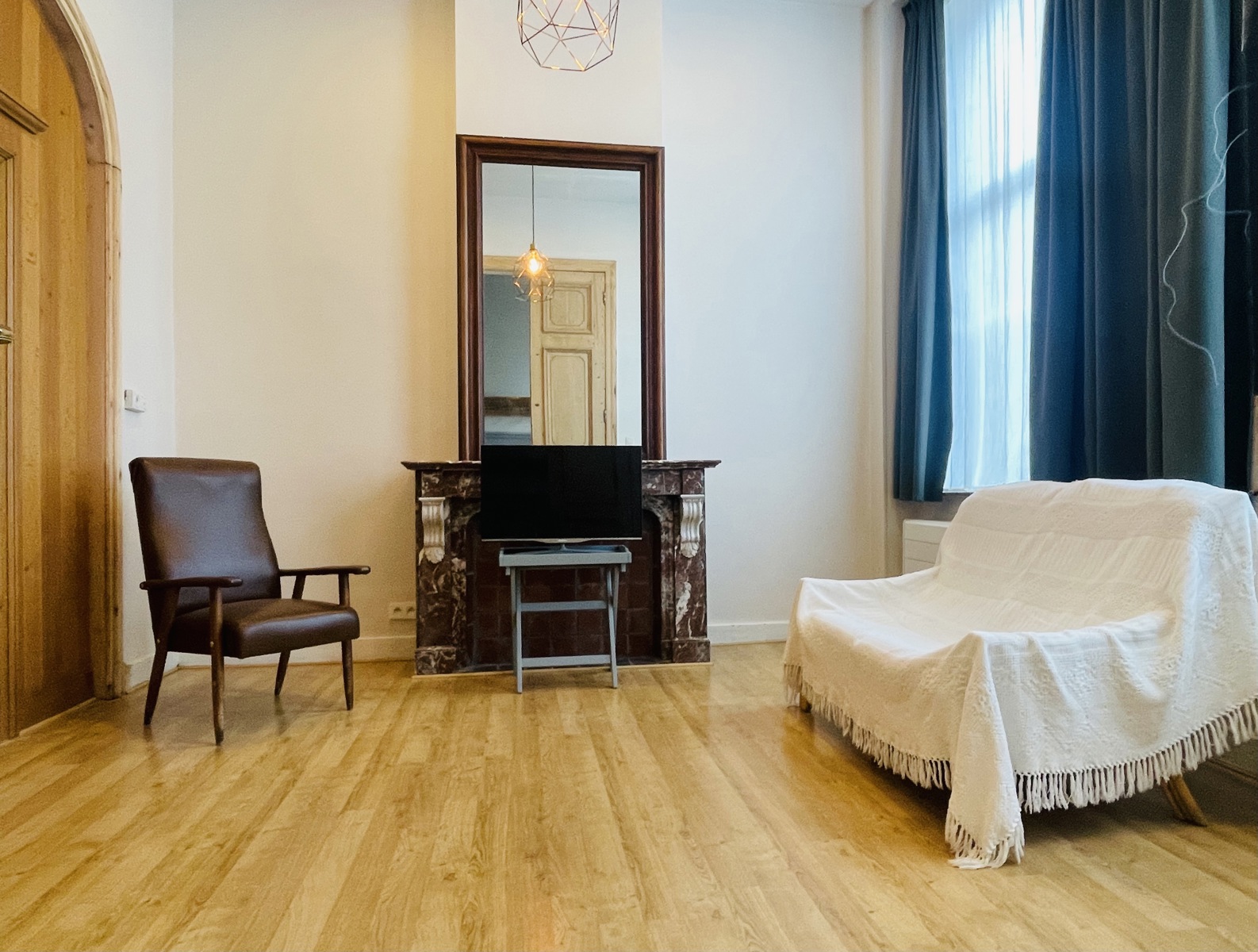 Maison à louer à Alost avec 5 chambres - photo 4