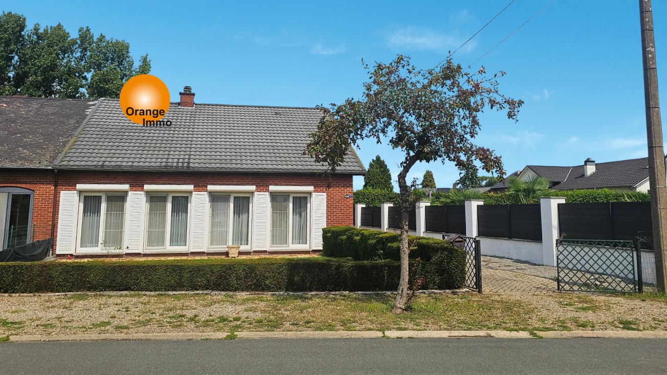 House for sale in Maasmechelen with 3 bedrooms - photo 1