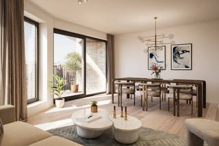 <strong>Ruime en moderne duplex met terras, op slechts 250 m van de zeedijk van Westende.</strong><br /><br />Deze stijlvolle duplex combineert ruimte, comfort en een eigentijdse indeling over twee verdiepingen. De verschillende leefruimtes zorgen voor een aangenaam en praktisch woongevoel, terwijl het terras een extra plek biedt om te genieten van de buitenlucht.<br /><br /><u>Troeven van deze duplex:</u>
<ul>
<li><strong>117,7 m²</strong><strong> bewoonbare oppervlakte</strong></li>
<li><strong>10,1 m² inpandig terras</strong></li>
<li>Duplex verdeeld over twee verdiepingen</li>
<li>Ruime en lichtrijke leefruimte</li>
<li>Aangename eet- en leefruimte</li>
<li>twee slaapkamers</li>
<li>Moderne badkamer</li>
<li>Afzonderlijk toilet</li>
<li>Praktische berging</li>
<li>Hedendaagse en kwalitatieve afwerking</li>
<li>Grote raampartijen voor een optimale lichtinval</li>
<li>Energiezuinig dankzij <strong>warmtepomp</strong> en <strong>zonnepanelen</strong></li>
<li>Optioneel aan te kopen: <strong>ruime ondergrondse garages, private bergingen</strong></li>
</ul>
<br /><u>DE TROEVEN VAN CENAKEL</u><br />Residentie CENAKEL is een moderne nieuwbouwresidentie met een opvallend en tijdloos architecturaal ontwerp. Gelegen op <strong>slechts 250 m van de zeedijk</strong>, vlak bij winkels, horeca en openbaar vervoer.<br />De residentie beschikt over <strong>23 appartementen</strong>,<strong> ruime ondergrondse garages, private bergingen</strong> en een gemeenschappelijke zonnige binnentuin.