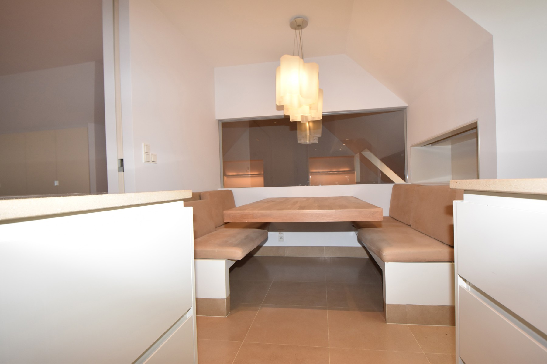 Prachtige triplex, luxueus afgewerkt - met dubbele garage - foto 5