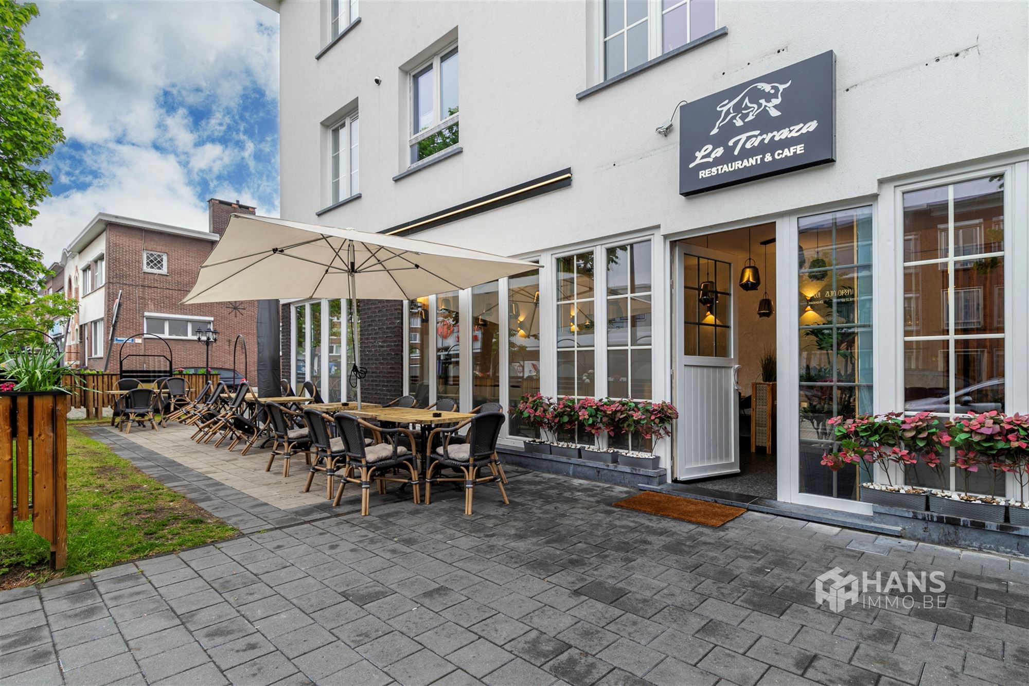 Verhuurd handelsgelijkvloers (100 m²) in Wilrijk - foto 1