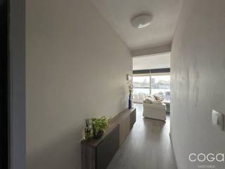 Gezellig dakappartement (ca. 85m²) met groot zuidgericht zonneterras (ca. 21m²). Residentie 'Tolhuis' werd opgericht in 2015 en is centraal gelegen...