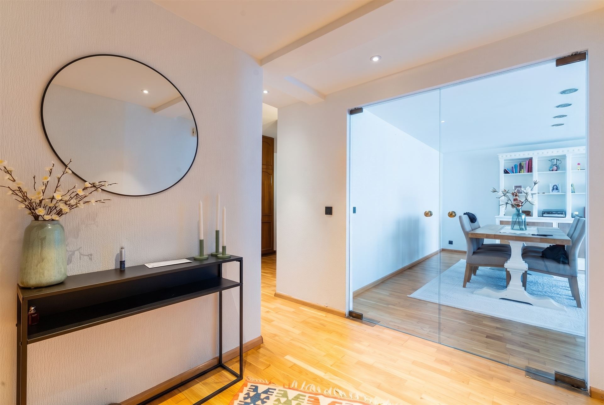 Ruim appartement van 145 m² met terras, EPC B en garagebox! - foto 5