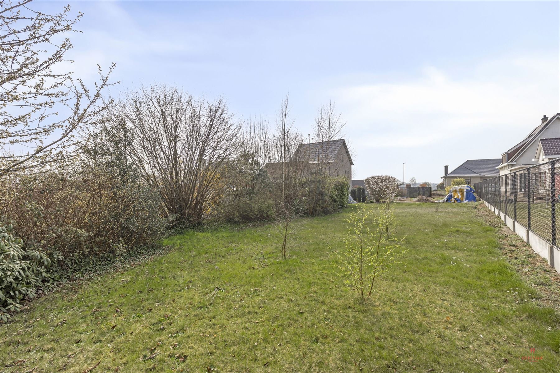 Ruim bouwperceel in groene omgeving  - foto 5
