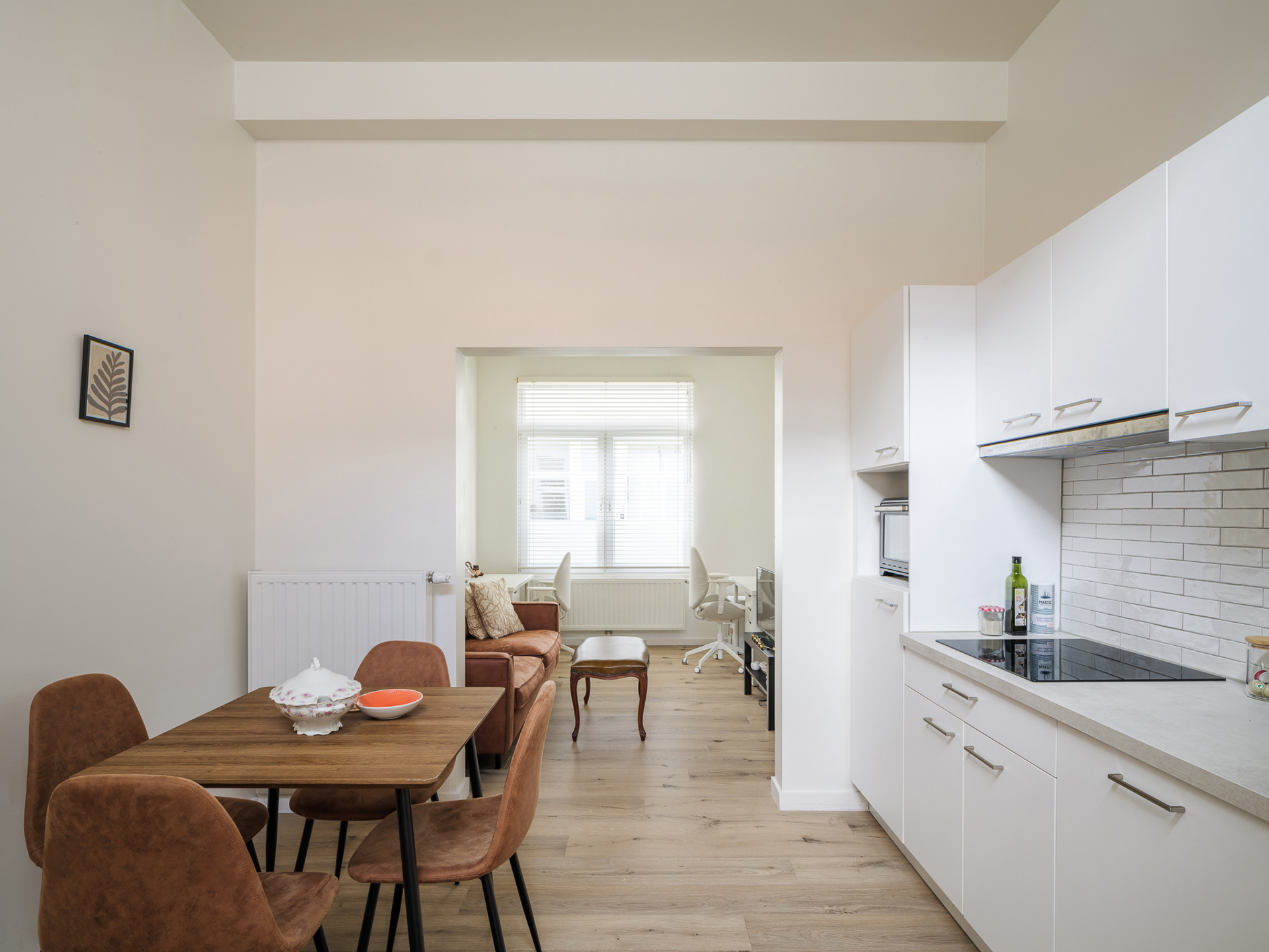 Recente instapklare 1-slaapkamerappartement vlakbij Coupure - foto 4